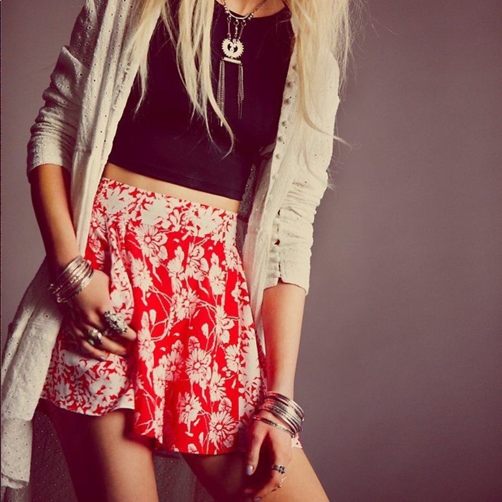 🍒PRINTED HIGH RISE SKORT🍉 worn once!